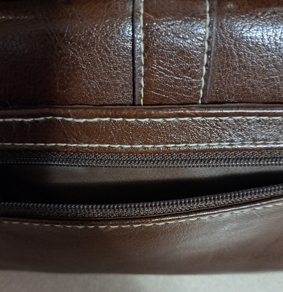 Brown Faux Leather Envelope Trifold Snap Button Wallet - Picture 6 of 6